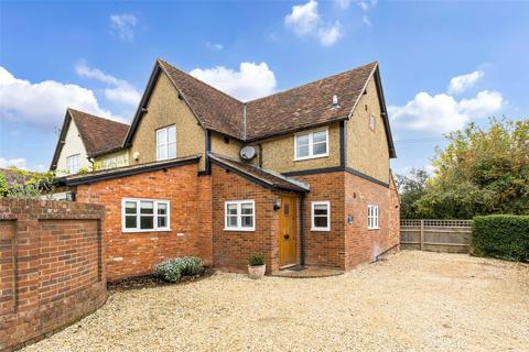 4 bedroom semi-detached house for sale, Marsh Road, Little Kimble, Aylesbury, Buckinghamshire, HP22
