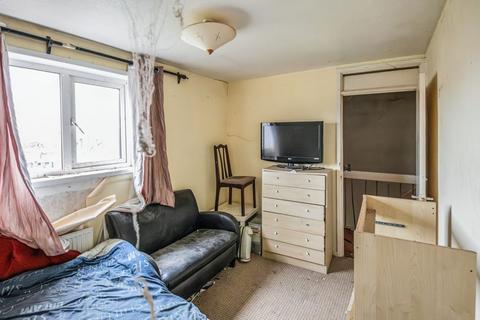 29 Byron Close, Basingstoke, RG24 9BN