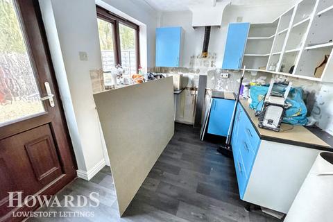 undefined, Holly Close, BECCLES