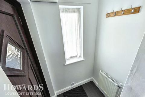 undefined, Holly Close, BECCLES