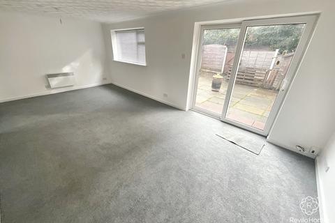 43 Fern Close, Middleton, Manchester, M24 2FZ