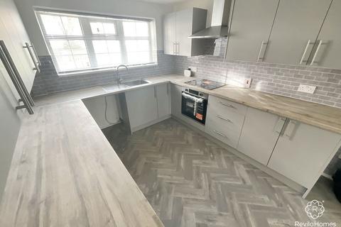 43 Fern Close, Middleton, Manchester, M24 2FZ
