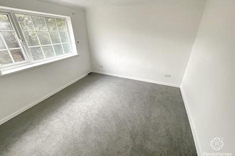 43 Fern Close, Middleton, Manchester, M24 2FZ
