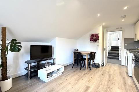 undefined, 314a Haydons Road, Wimbledon SW19