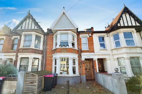 Burdett Avenue, Westcliff On Sea