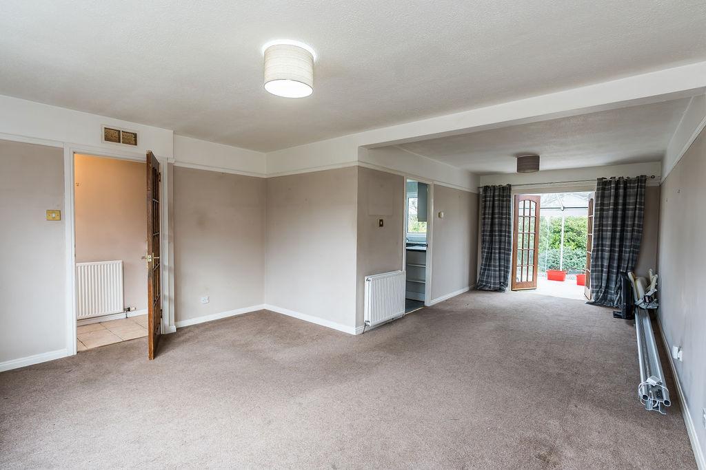 Living/dining room