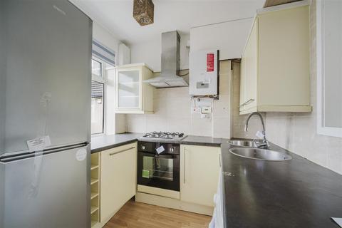 undefined, Pinglestone Close, West Drayton UB7
