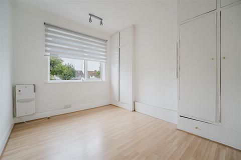 undefined, Pinglestone Close, West Drayton UB7