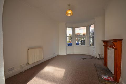 2 bedroom terraced house for sale, William Street, Kettering, NN16