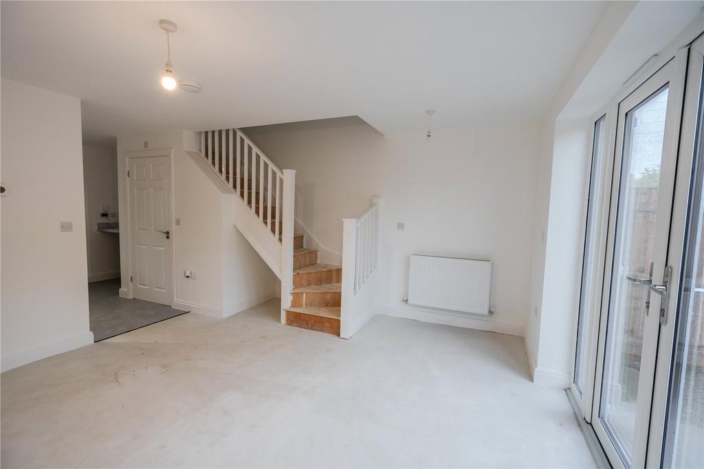 Living Room (2)