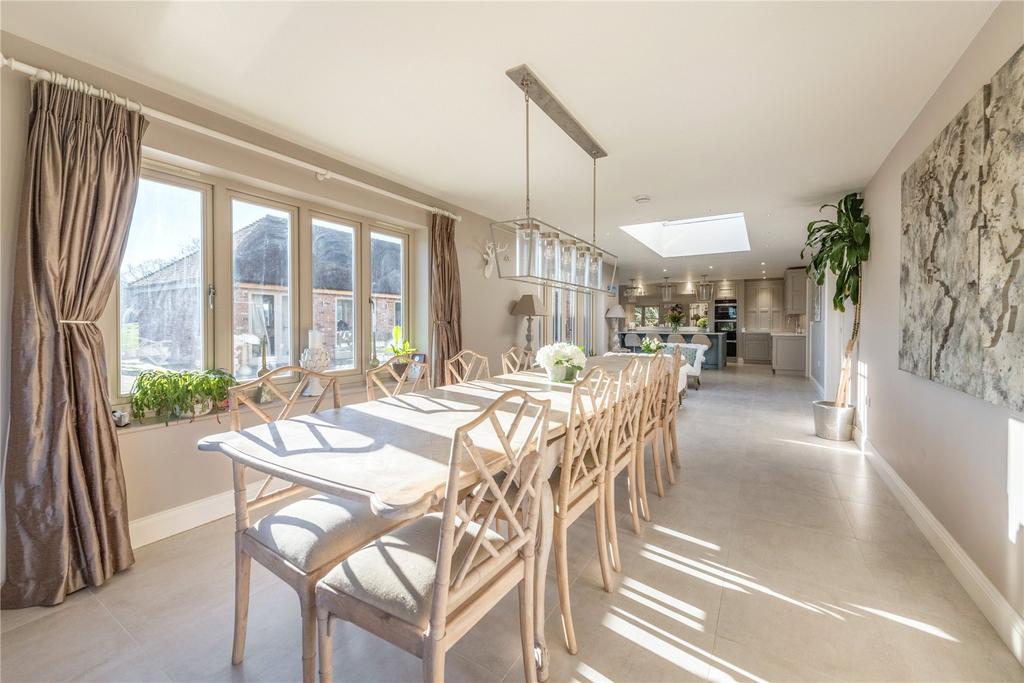 Kitchen/Dining