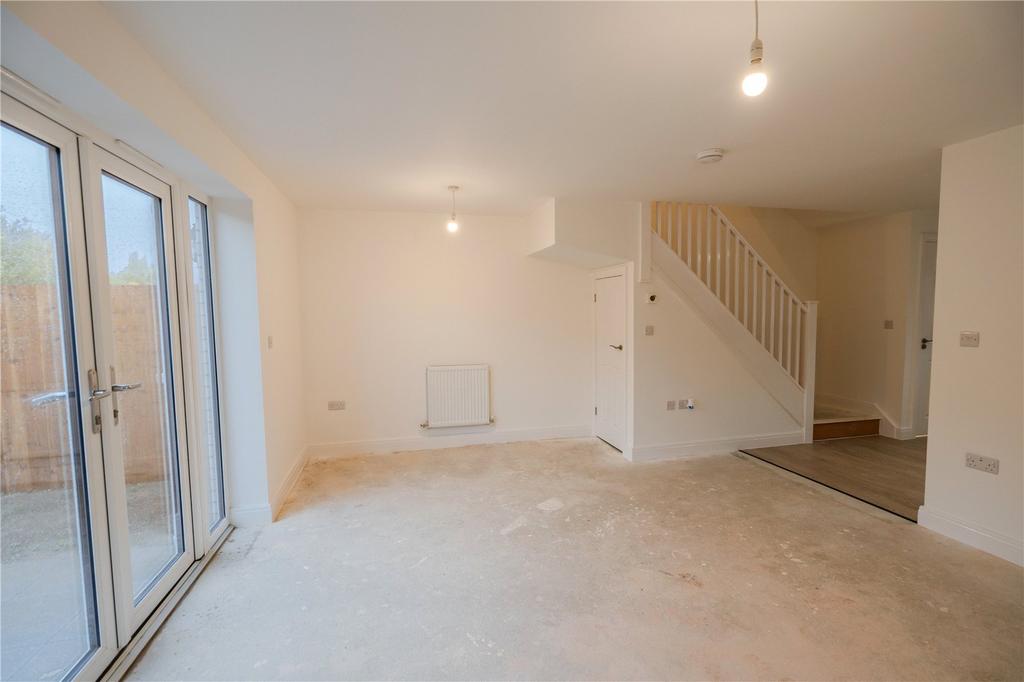 Living Room (2)