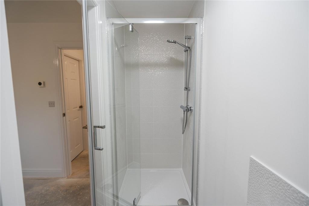 En-Suite (2)