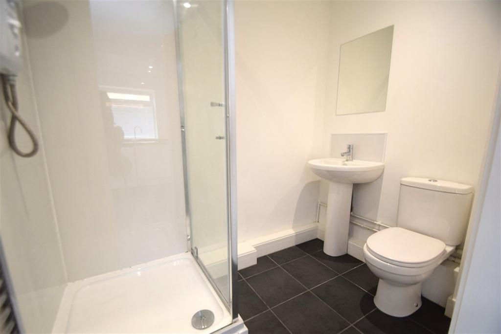 Apartment in Southampton - View 6