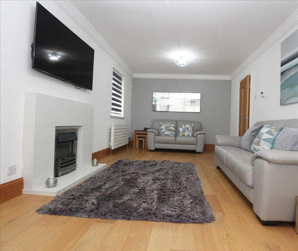 Living Room ( rear )
