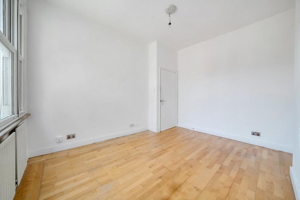 1339985-12-689b0c...