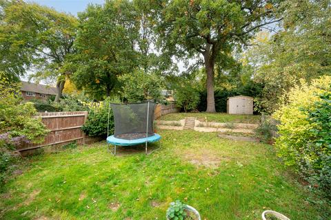 undefined, Saffron Road, Berkshire RG12