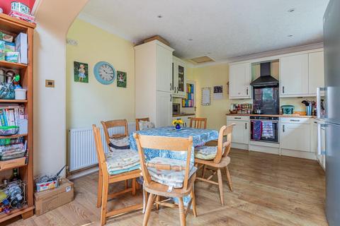 undefined, Troed-Y-Rhiw, Cardiff CF14