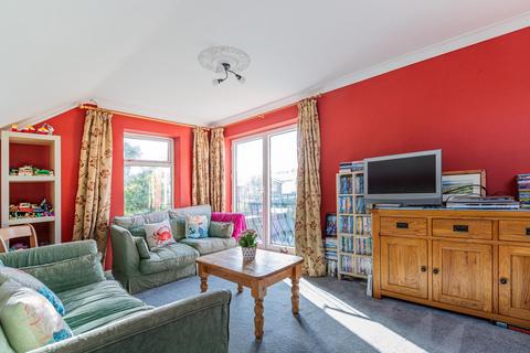 undefined, Troed-Y-Rhiw, Cardiff CF14