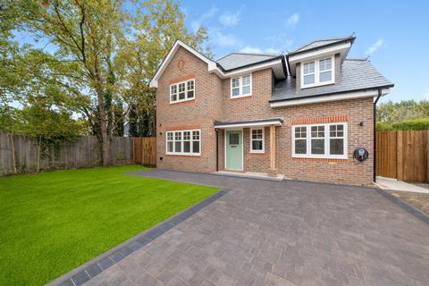 undefined, Guildford Road, Woking GU24