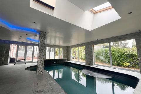 undefined, Styal Road, Heald Green, Cheadle
