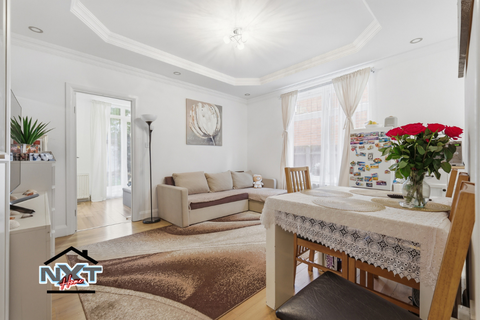 3 bedroom house for sale, Cedar Road, London, NW2
