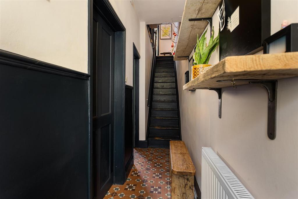 14 Filey Terrace 84.jpg