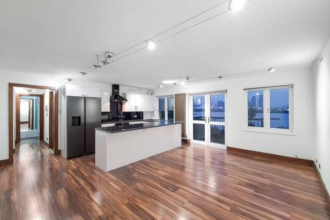 undefined, Amsterdam Road, Isle Of Dogs, London, E14