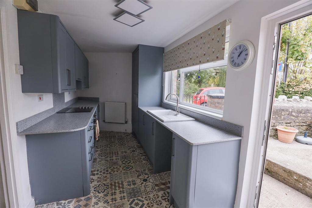 3 R5 A5959.jpg