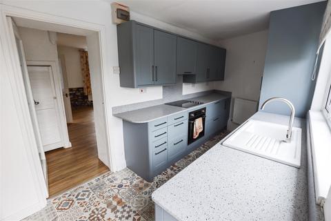 2 bedroom semi-detached house for sale, Glan-y-Mor, Bakers Lane, Llantwit Major, Vale of Glamorgan, CF61 1SW