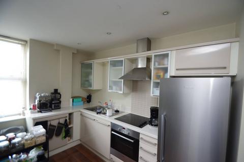 Woodford Road, Watford, WD17