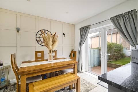 3 bedroom semi-detached house for sale, Southcliffe Drive, Baildon, West Yorkshire, BD17