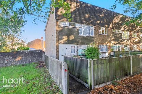 2 bedroom maisonette for sale, Grayshott Road, Bordon