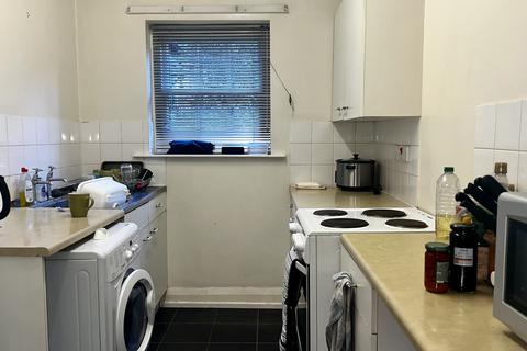 2 bedroom flat to rent, Tanner's Court, Tyne and Wear NE1