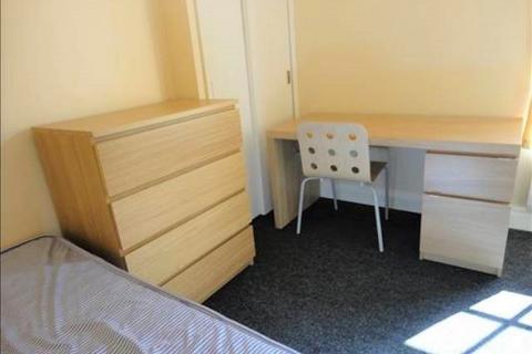 2 bedroom flat to rent, Tanner's Court, Tyne and Wear NE1