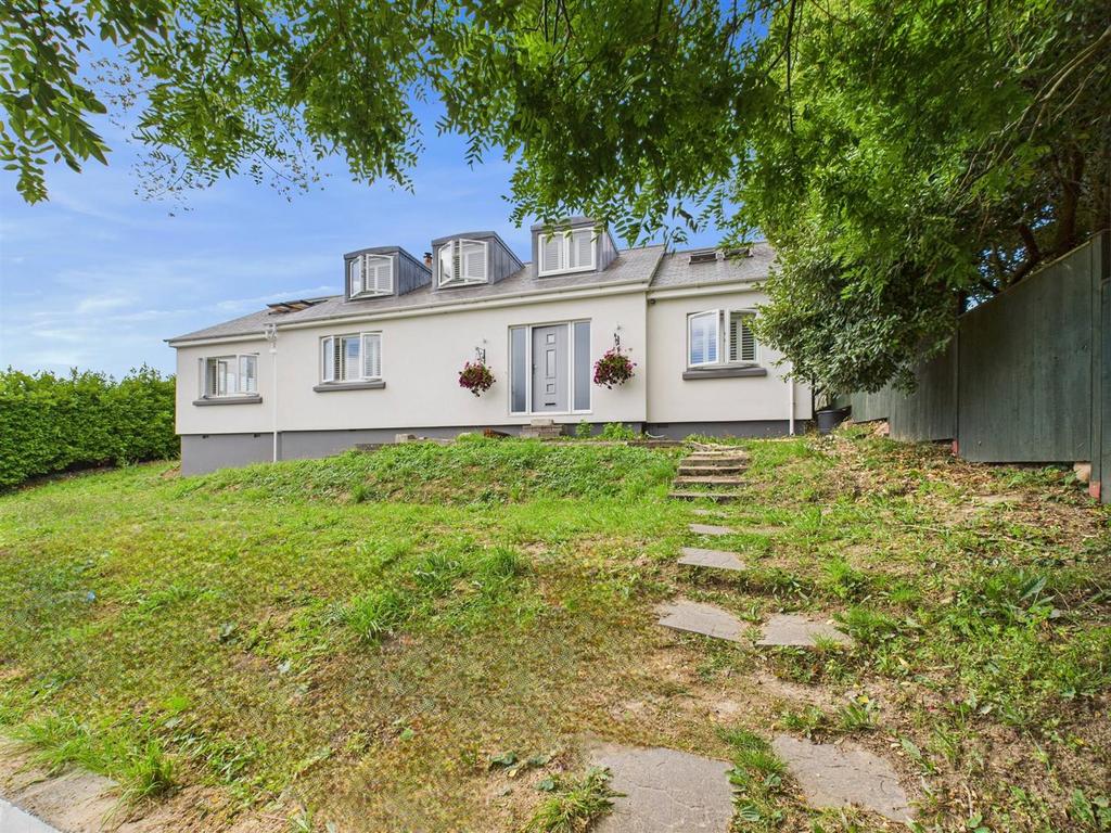 CAM04099 G0-PR0152-STILL036.jpg