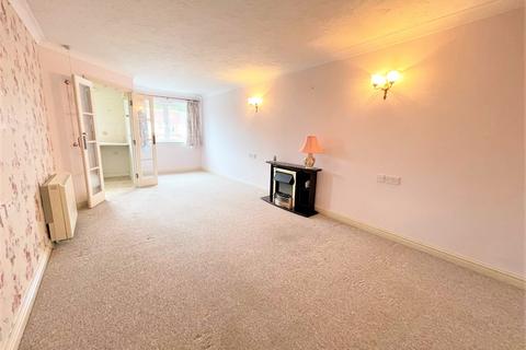 1 bedroom flat to rent, Orcombe Court, Exmouth EX8
