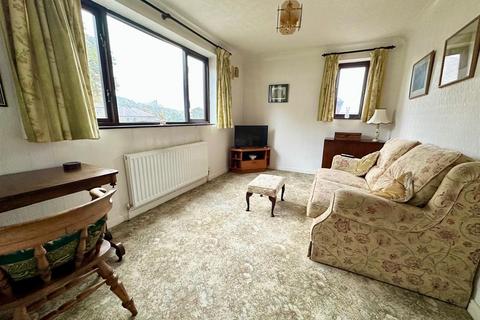4 bedroom detached house for sale, Pye Nest Road, Pye Nest Halifax