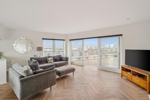 2 bedroom apartment for sale, Eyot House, Marine Street, London, SE16.