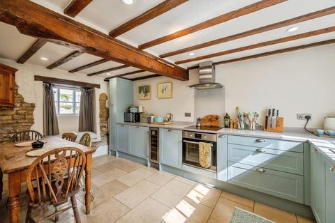 2 bedroom cottage for sale, Church Lane, Newbold On Stour, Stratford Upon Avon, CV37 8TW