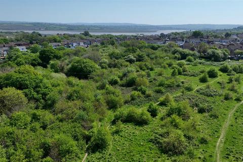 undefined, Ger Y Nant, Llangennech SA14