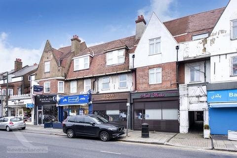 Studio to rent, Finchley Road, Temple Fortune, NW11