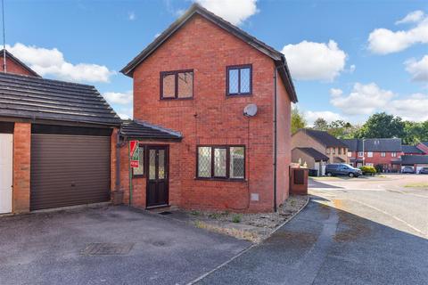 Gresham Drive, Northampton NN4