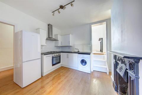 1 bedroom flat to rent, Upper Tulse Hill ., London SW2