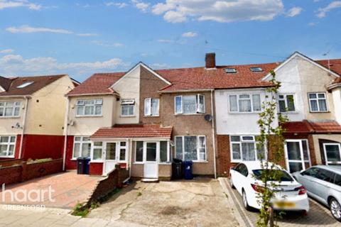 3 bedroom terraced house for sale, Allenby Road, Southall