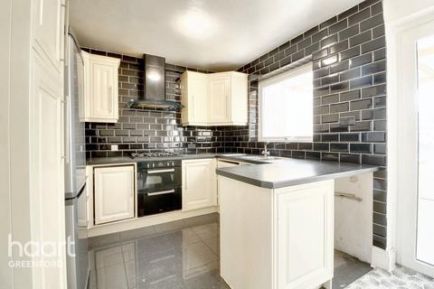 3 bedroom terraced house for sale, Allenby Road, Southall