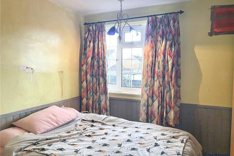 2 bedroom flat for sale, Preston Manor Road, Surrey KT20
