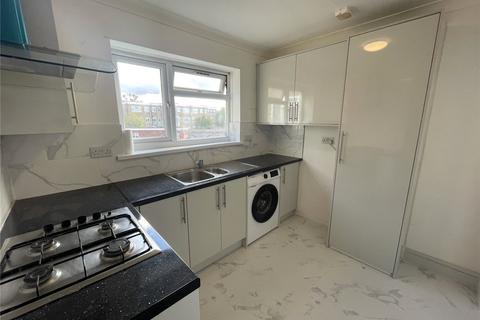 undefined, New Heston Road, Greater London TW5