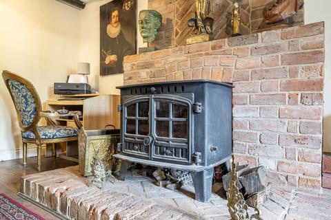 undefined, Teddington, Tewkesbury, Gloucestershire