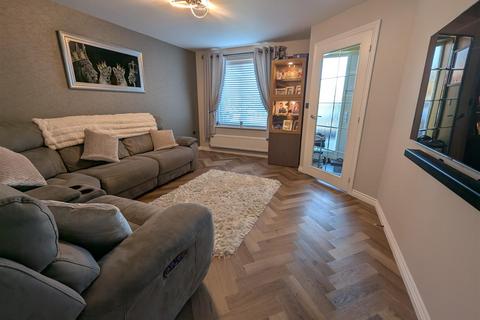 3 bedroom terraced house for sale, Bobbin Crescent, Darlington